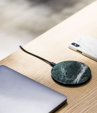 4 Best Magnetic Chargers For Magsafe Iphone To Buy Right Now