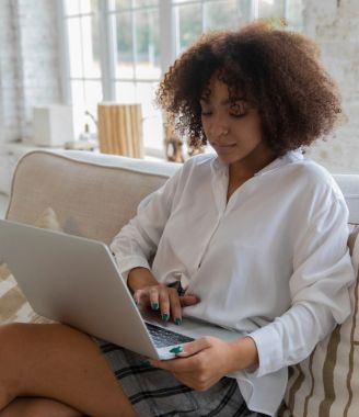 Best 5 White Work Shirts for Women